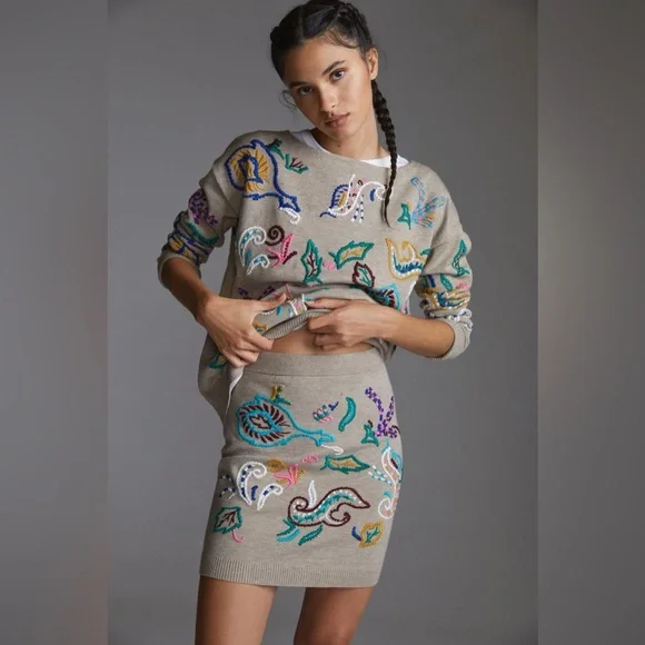 Anthropologie Embroidered Pullover Sweater in Neutral Motif - Picture 3 of 12